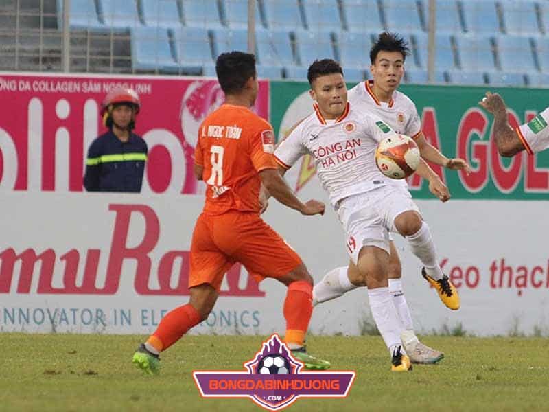 2 bản hợp đồng bom tấn đã ra mắt tại V.League